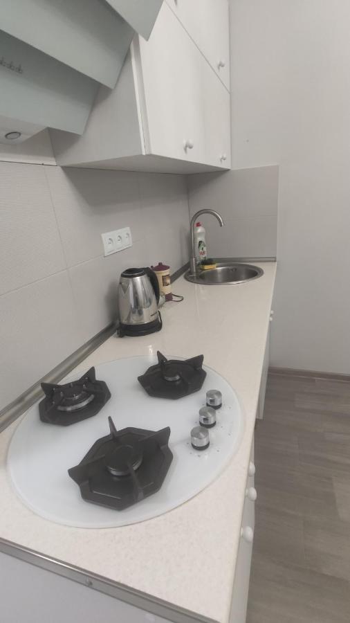 Home Apartments Батумі Екстер'єр фото