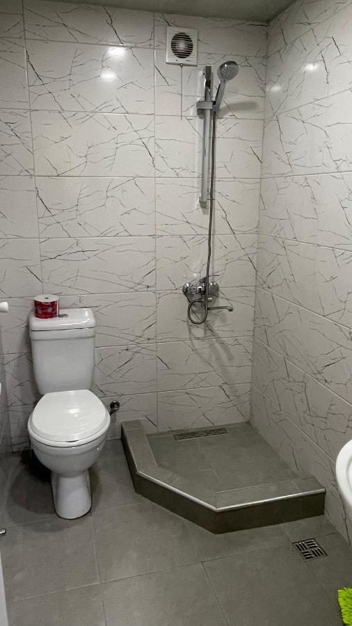 Home Apartments Батумі Екстер'єр фото